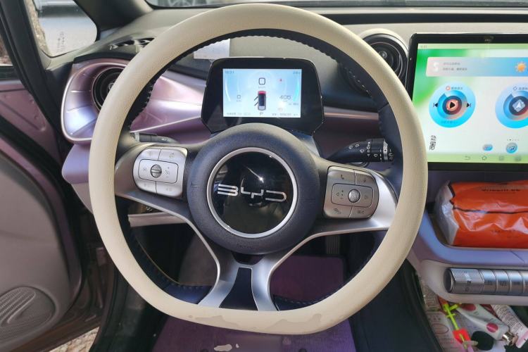 Used BYD Dolphin 2023 420 km Fashion Edition Steering Wheel