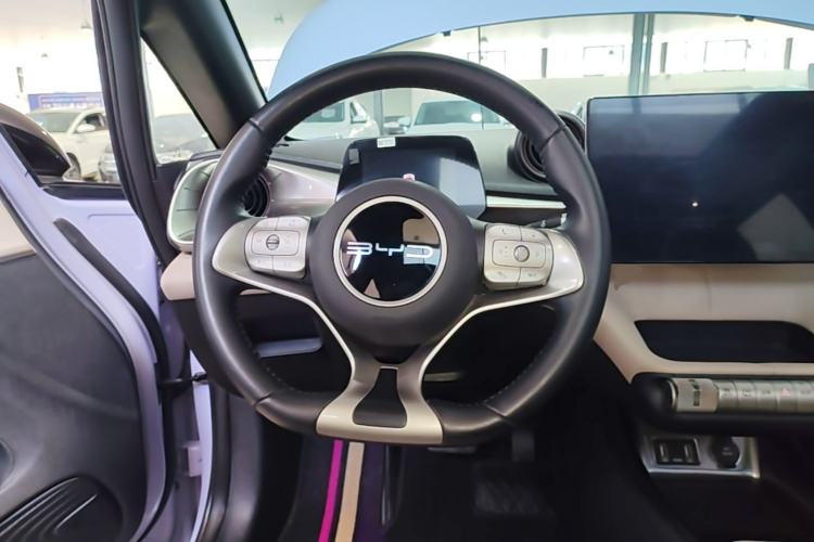 Used BYD Dolphin 2023 420 km Fashion Edition Steering Wheel