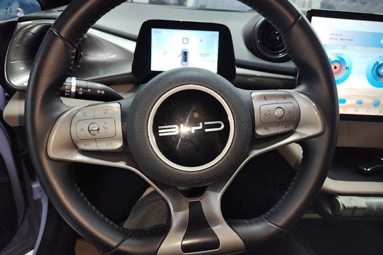 Used BYD Dolphin 2023 420 km Fashion Edition Steering Wheel