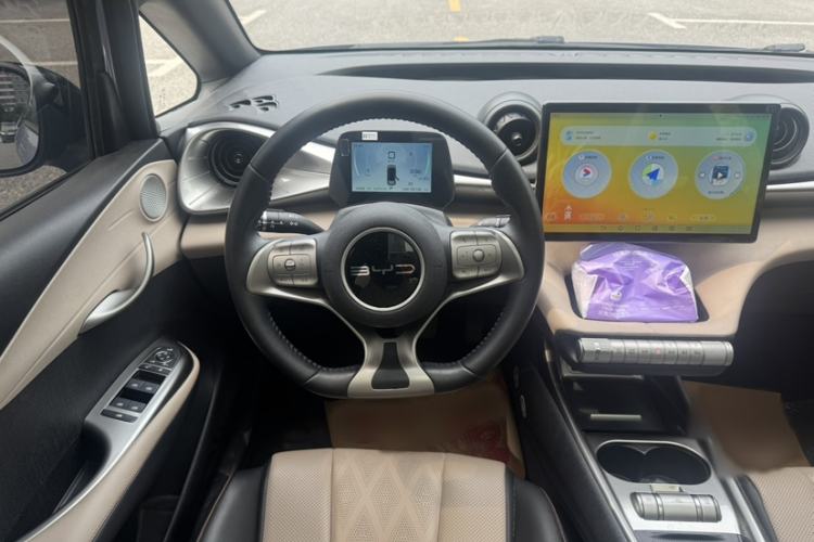 Used BYD Dolphin 2023 420 km Fashion Edition Steering Wheel