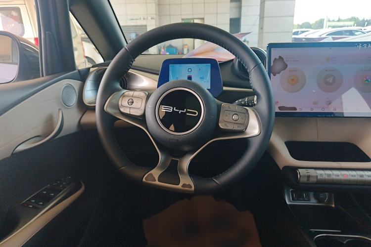 Used BYD Dolphin 2023 420 km Fashion Edition Steering Wheel