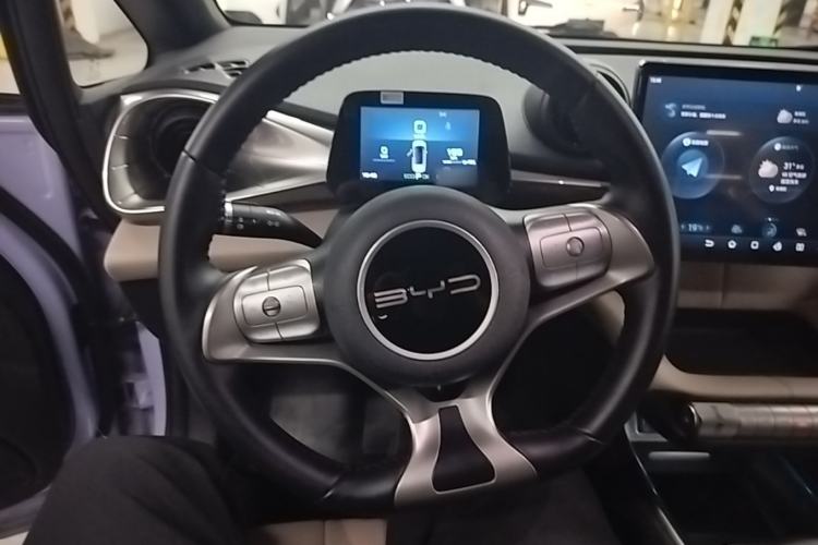 Used BYD Dolphin 2023 420 km Fashion Edition Steering Wheel
