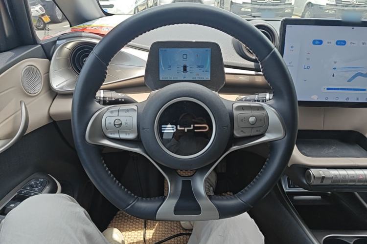 Used BYD Dolphin 2023 420 km Fashion Edition Steering Wheel