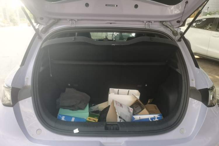 Used BYD Dolphin 2023 420 km Fashion Edition Trunk