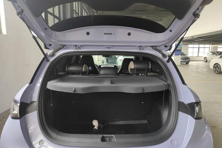 Used BYD Dolphin 2023 420 km Free Version Trunk