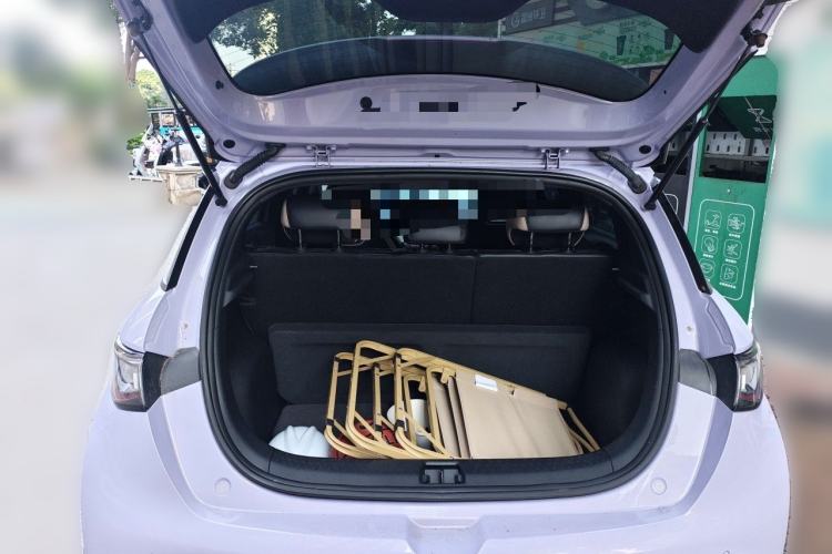 Used BYD Dolphin 2023 420 km Fashion Edition Trunk