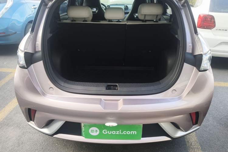 Used BYD Dolphin 2023 420 km Fashion Edition Trunk