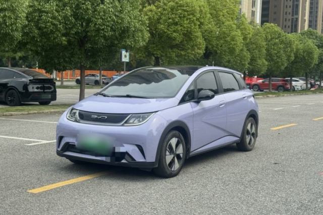 Used BYD Dolphin 2023 420 km Fashion Edition
