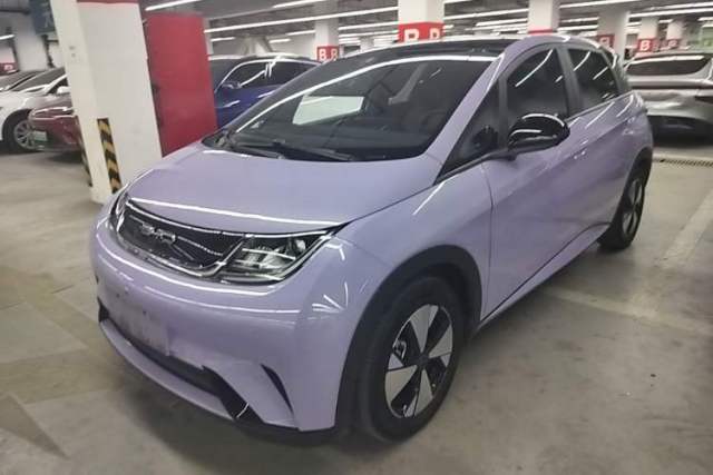 Used BYD Dolphin 2023 420 km Fashion Edition