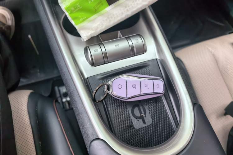 Used BYD Dolphin 2023 420 km Fashion Edition Vehicle Key