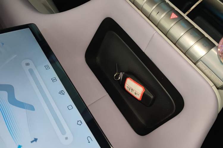 Used BYD Dolphin 2023 420 km Fashion Edition Vehicle Key