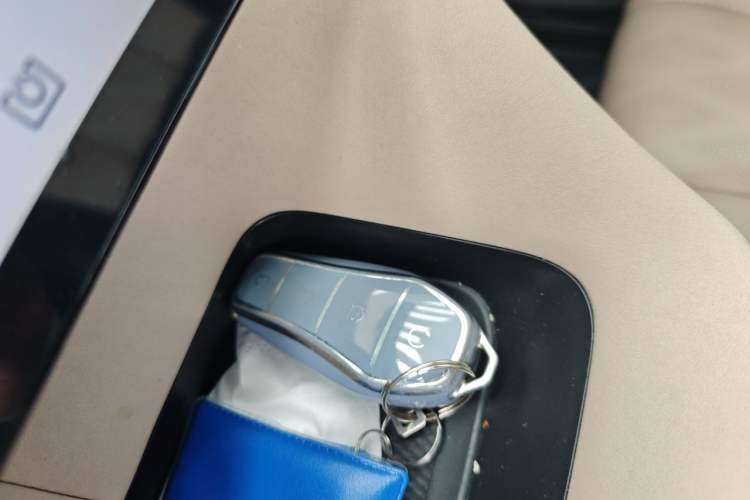 Used BYD Dolphin 2023 420 km Fashion Edition Vehicle Key
