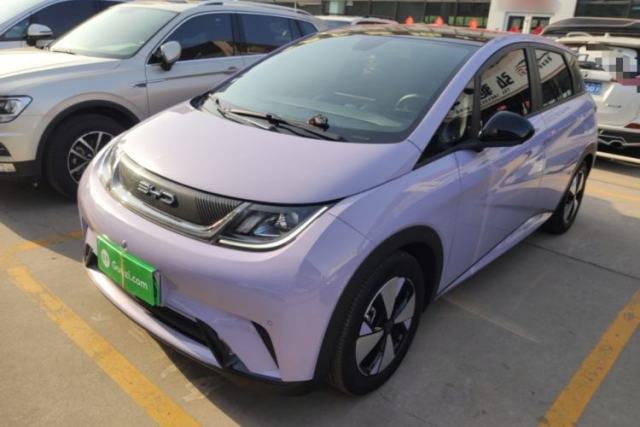 Used BYD Dolphin 2023 420 km Fashion Edition