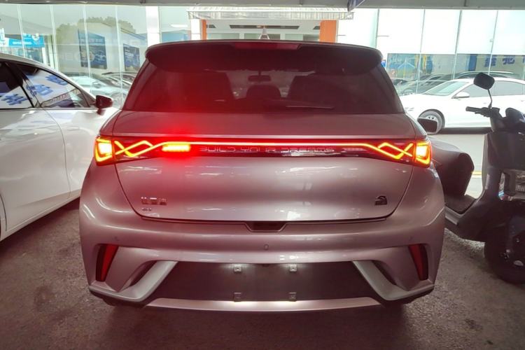 Used BYD Dolphin 2023 420 km Free Version Rear