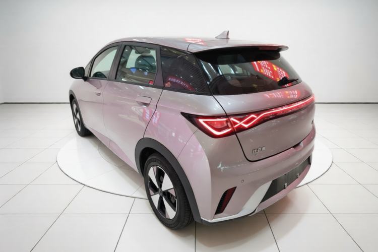 Used BYD Dolphin 2023 420 km Fashion Edition Rear Left 45 Deg