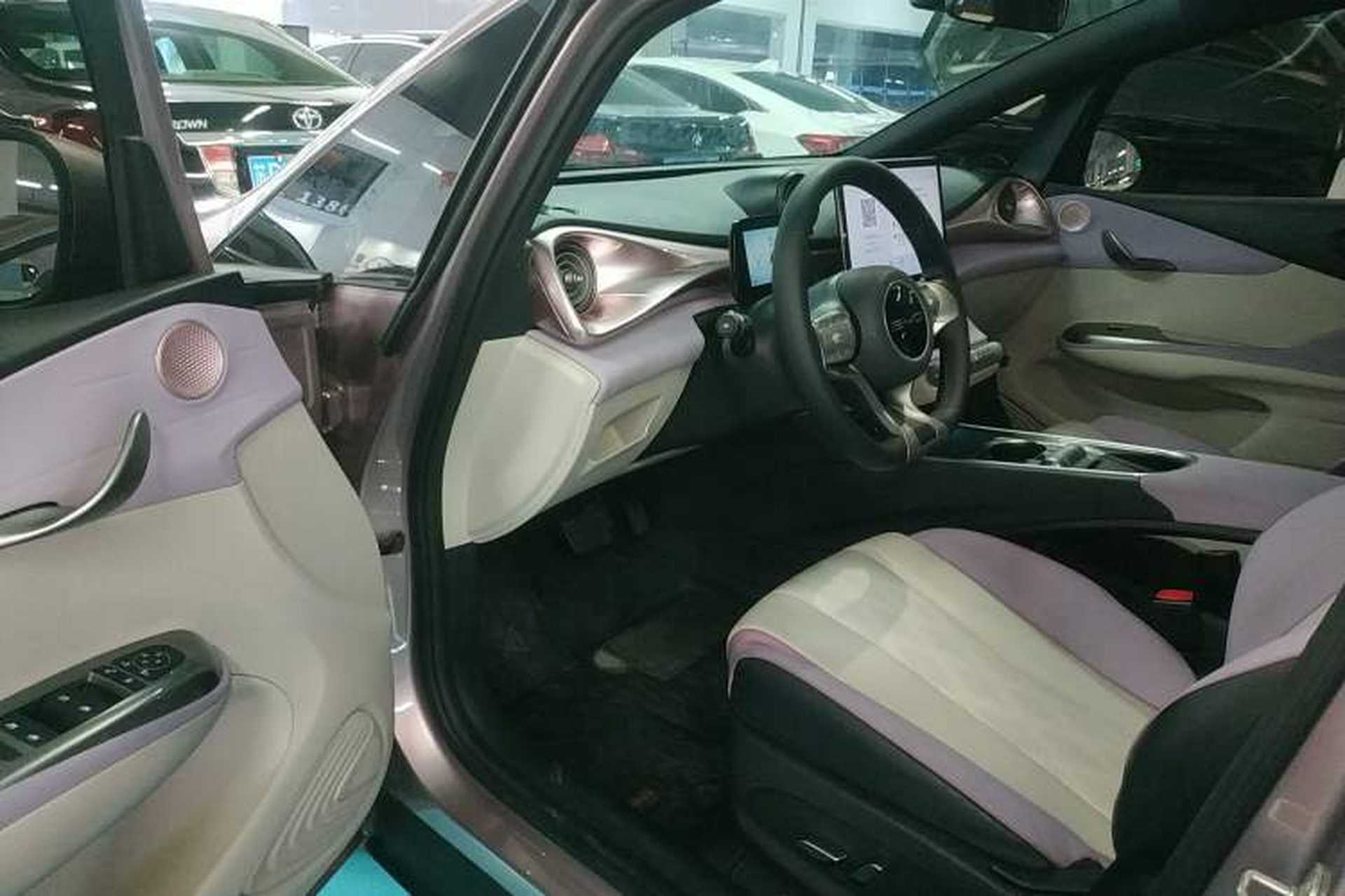 Used BYD Dolphin 2023 420 km Free Version Driver Seat