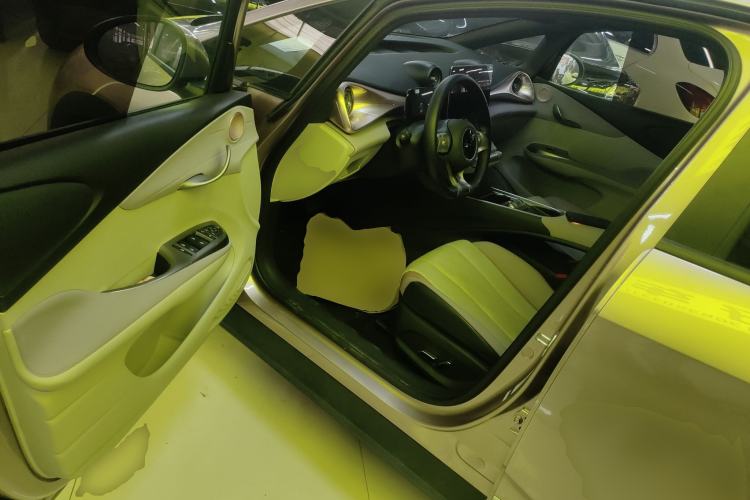 Used BYD Dolphin 2023 420 km Fashion Edition Driver Seat