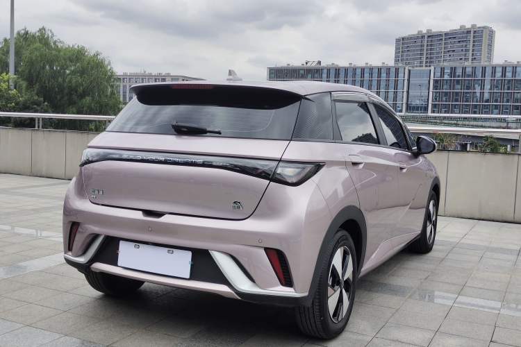 Used BYD Dolphin 2023 420 km Free Version Exterior 1