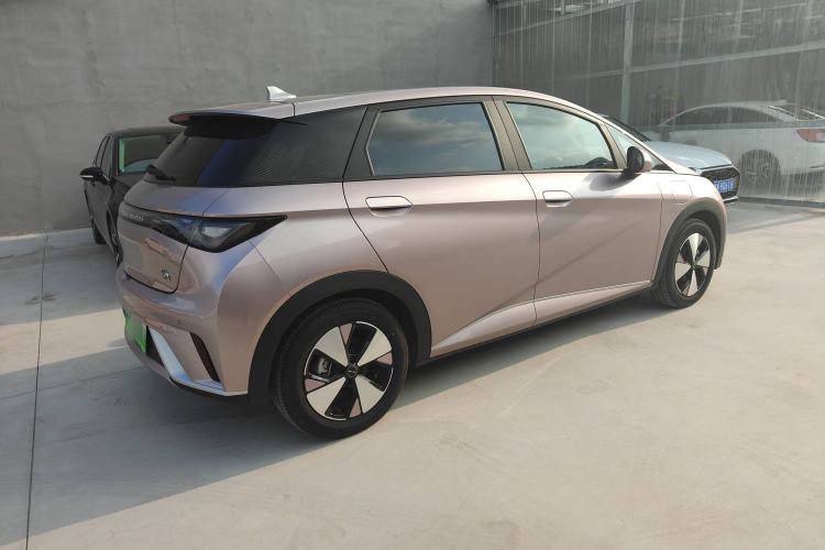 Used BYD Dolphin 2023 420 km Fashion Edition Exterior 5