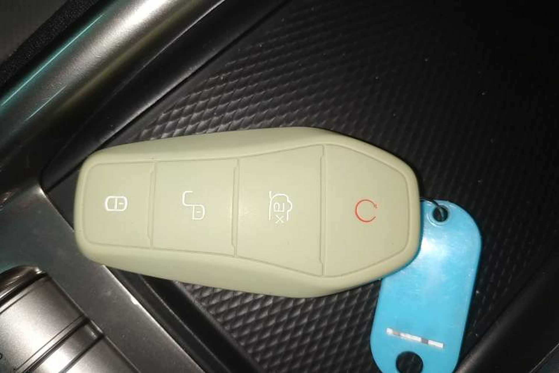 Used BYD Dolphin 2023 420 km Free Version Interior 1