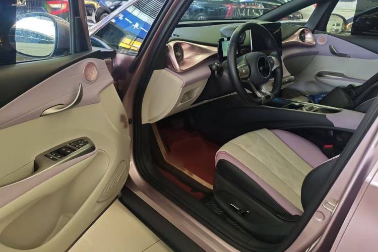 Used BYD Dolphin 2023 420 km Fashion Edition Interior 4