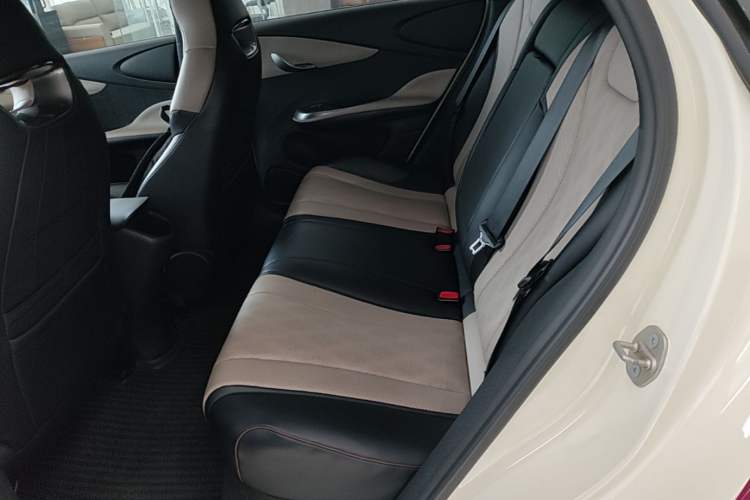 Used BYD Dolphin 2023 420 km Fashion Edition Left Rear Seat