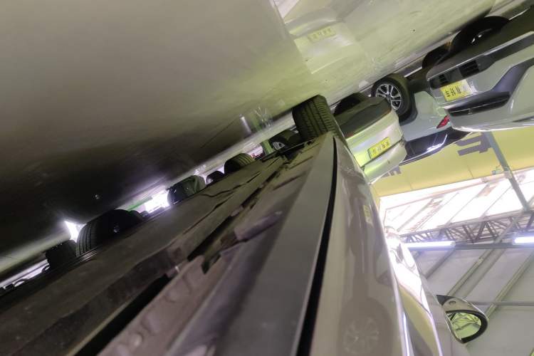 Used BYD Dolphin 2023 420 km Fashion Edition Left Side Sill