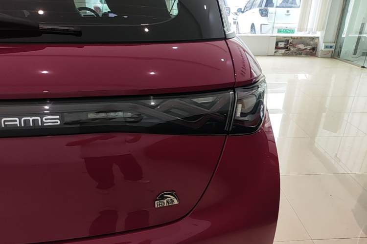 Used BYD Dolphin 2023 420 km Fashion Edition Right Rear Taillight
