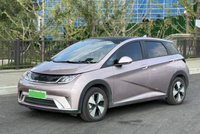 Used BYD Dolphin 2023 420 km Fashion Edition