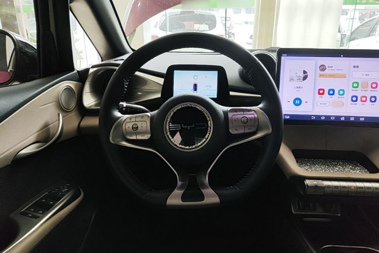 Used BYD Dolphin 2023 420 km Fashion Edition Steering Wheel