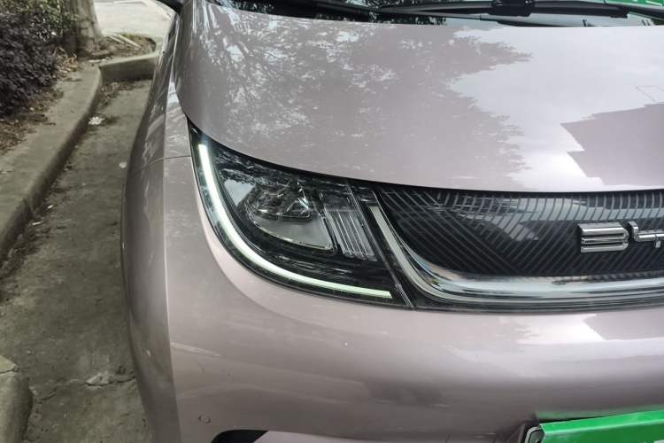 Used BYD Dolphin 2023 420 km Fashion Edition Right Front Headlight