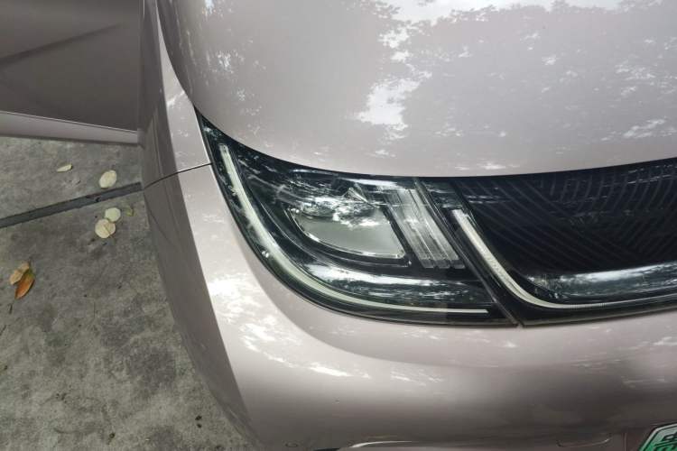 Used BYD Dolphin 2023 420 km Fashion Edition Right Front Headlight