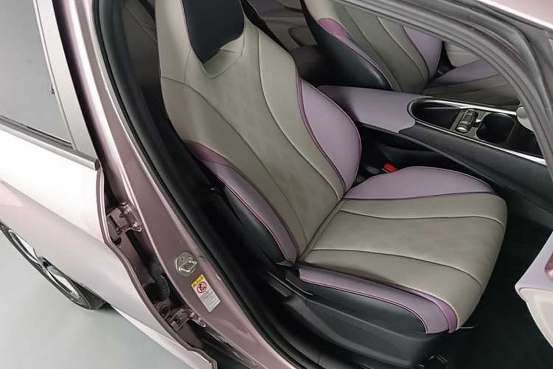 Used BYD Dolphin 2023 420 km Free Version Right Front Seat