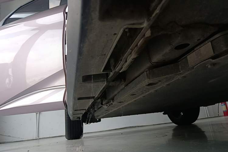 Used BYD Dolphin 2023 420 km Free Version Right Side Sill