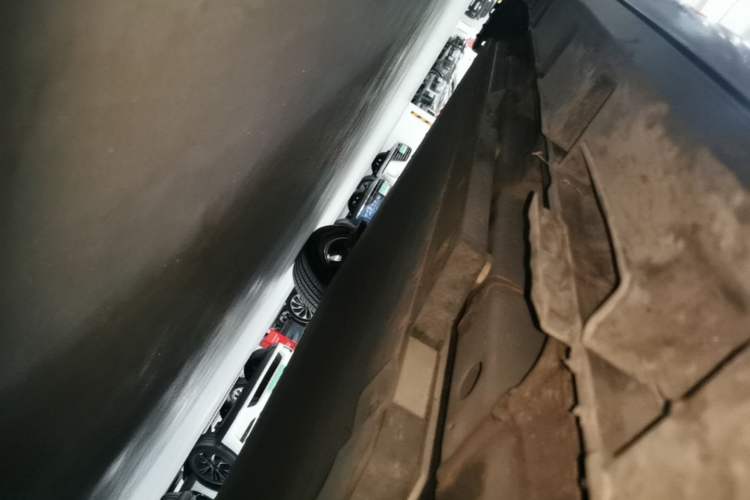 Used BYD Dolphin 2023 420 km Fashion Edition Right Side Sill