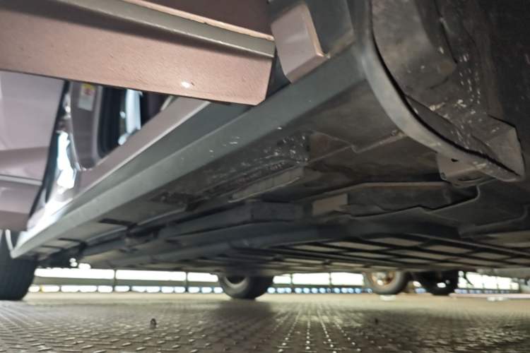 Used BYD Dolphin 2023 420 km Fashion Edition Right Side Sill