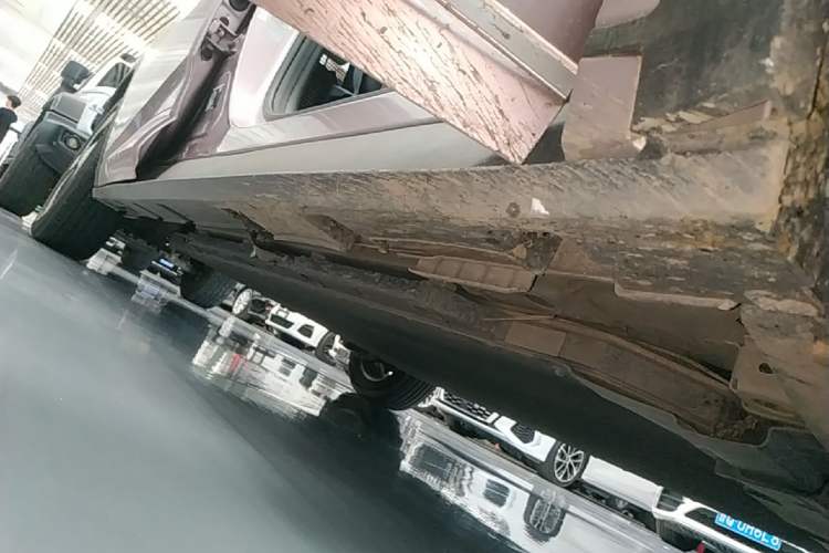 Used BYD Dolphin 2023 420 km Free Version Right Side Sill
