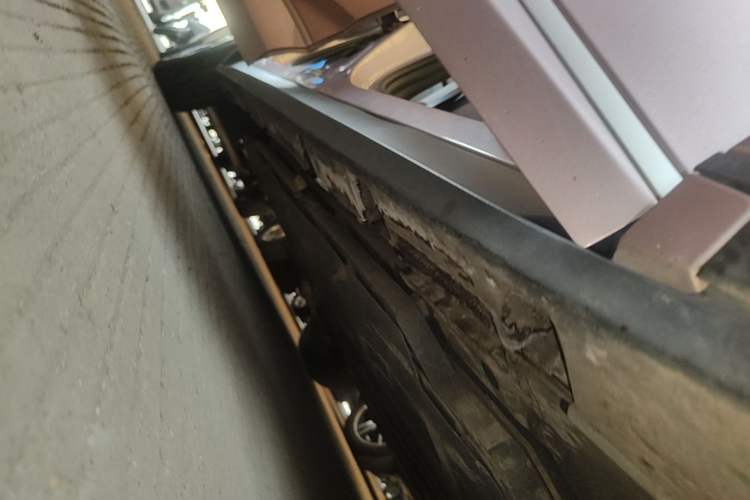 Used BYD Dolphin 2023 420 km Free Version Right Side Sill