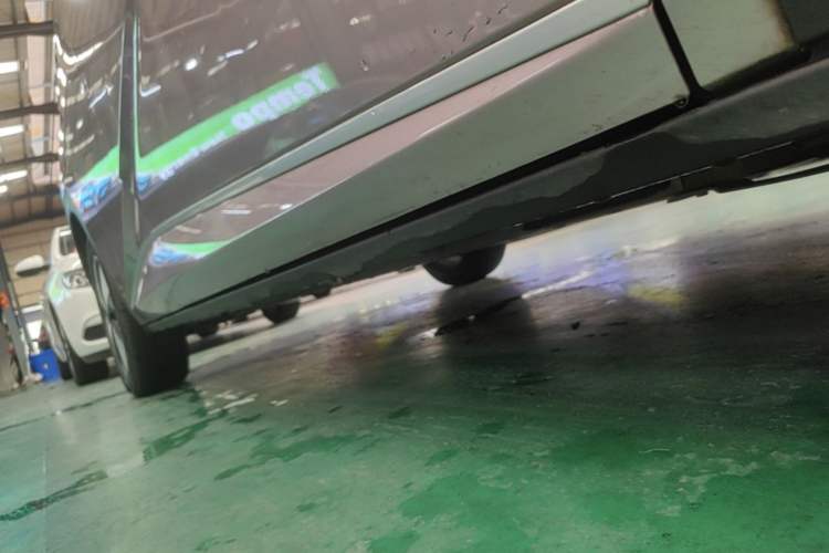 Used BYD Dolphin 2023 420 km Free Version Right Side Sill