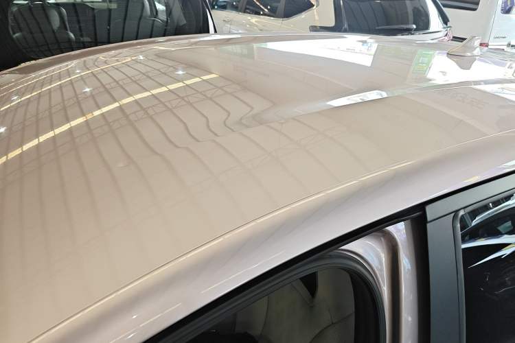 Used BYD Dolphin 2023 420 km Free Version Roof
