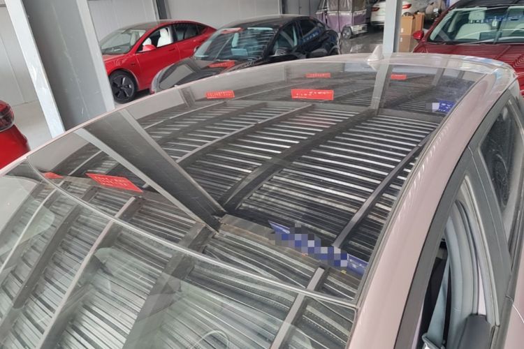 Used BYD Dolphin 2023 420 km Fashion Edition Roof