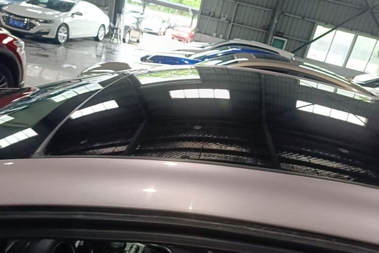 Used BYD Dolphin 2023 420 km Fashion Edition Roof