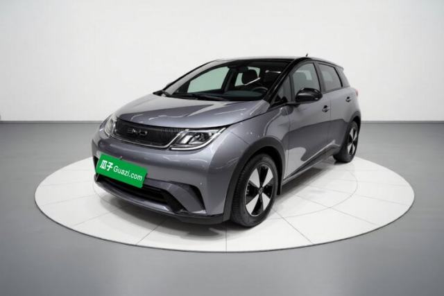 Used BYD Dolphin 2023 420 km Fashion Edition