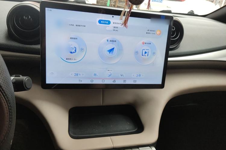 Used BYD Dolphin 2023 420 km Fashion Edition Audio And AC Panel