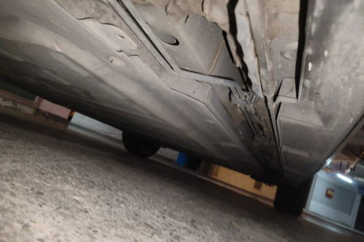 Used BYD Dolphin 2023 420 km Free Version Chassis Front Left