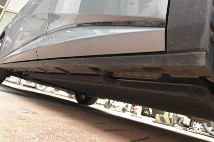 Used BYD Dolphin 2023 420 km Fashion Edition Chassis Rear Left