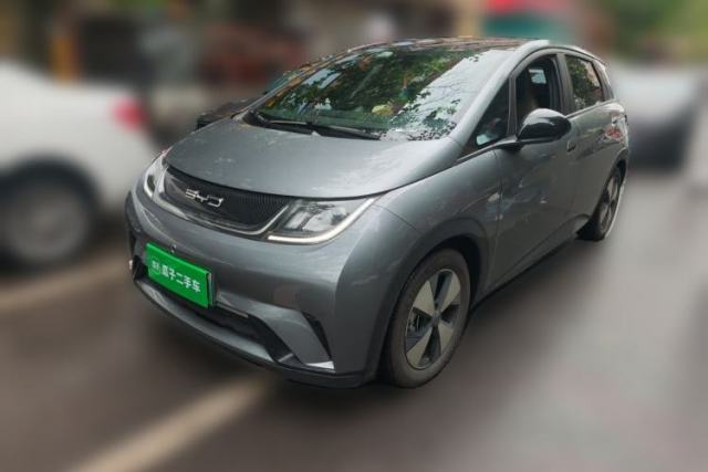 Used BYD Dolphin 2023 420 km Fashion Edition