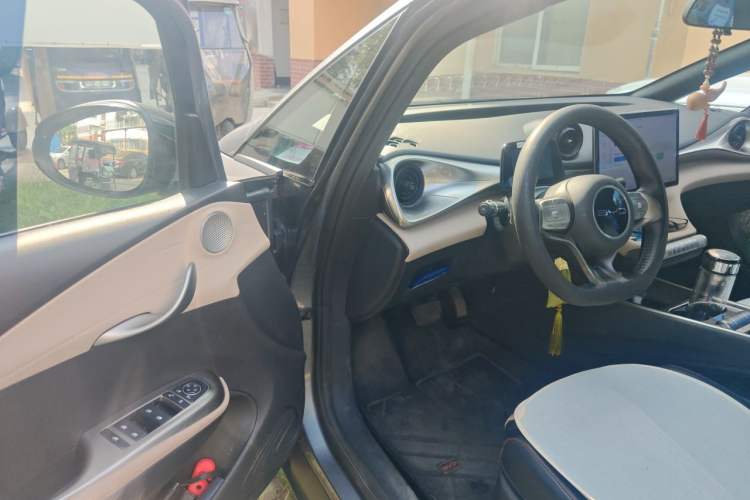 Used BYD Dolphin 2023 420 km Free Version Driver Seat