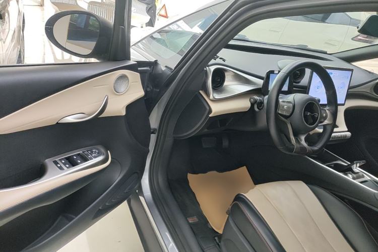 Used BYD Dolphin 2023 420 km Free Version Driver Seat