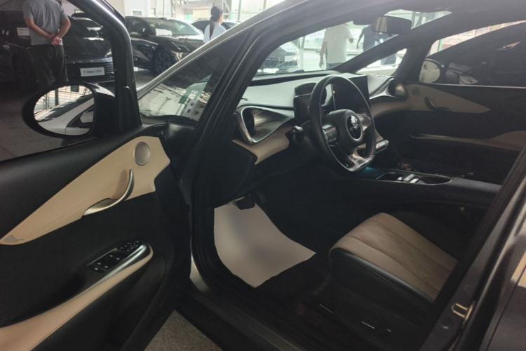 Used BYD Dolphin 2023 420 km Fashion Edition Driver Seat